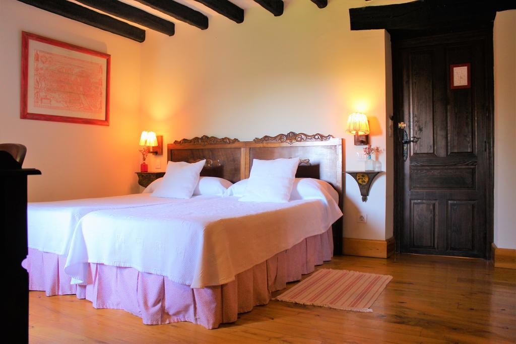 La Casona De Suesa Hotel Room photo